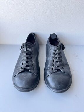 CAMPER Black Leather Lace-Up Shoes